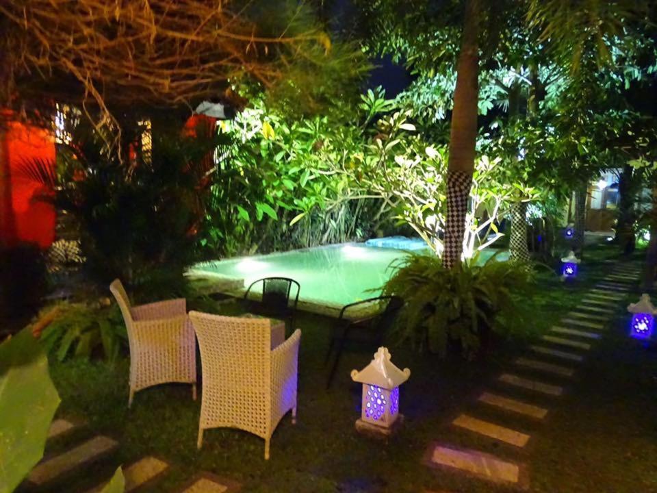 Villa Rosseno - Evelyn Private Pool And Garden 日惹 外观 照片